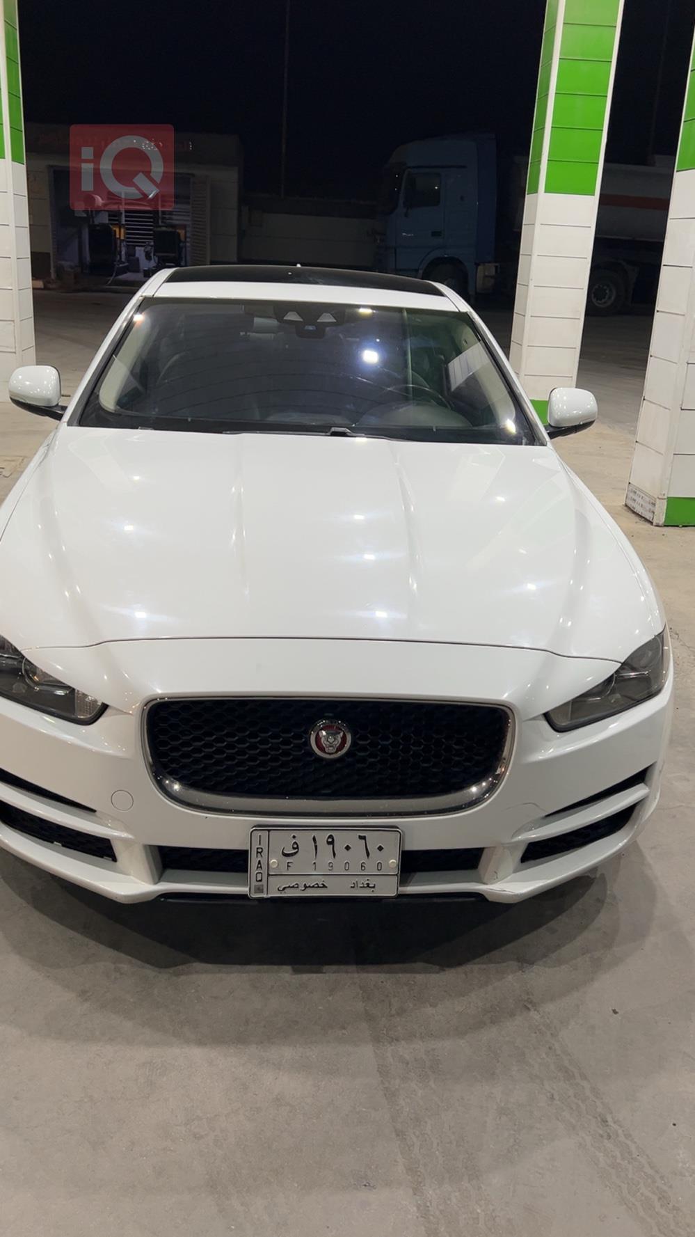 جاگوار XE